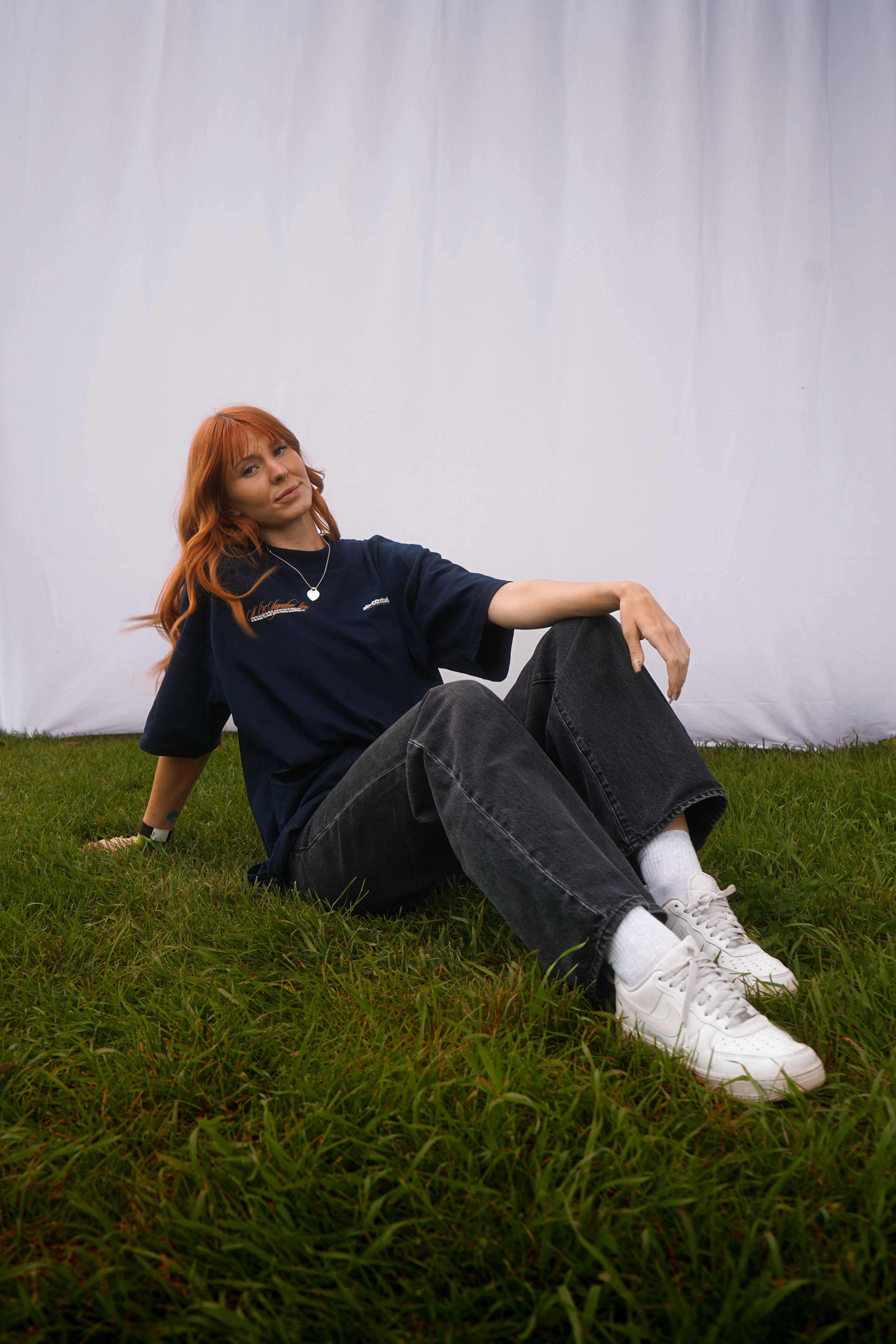 Heavyweight oversized boxy t-shirt in Admiral Blue with dropped shoulders and wide collar, perfect for streetwear and everyday wear.