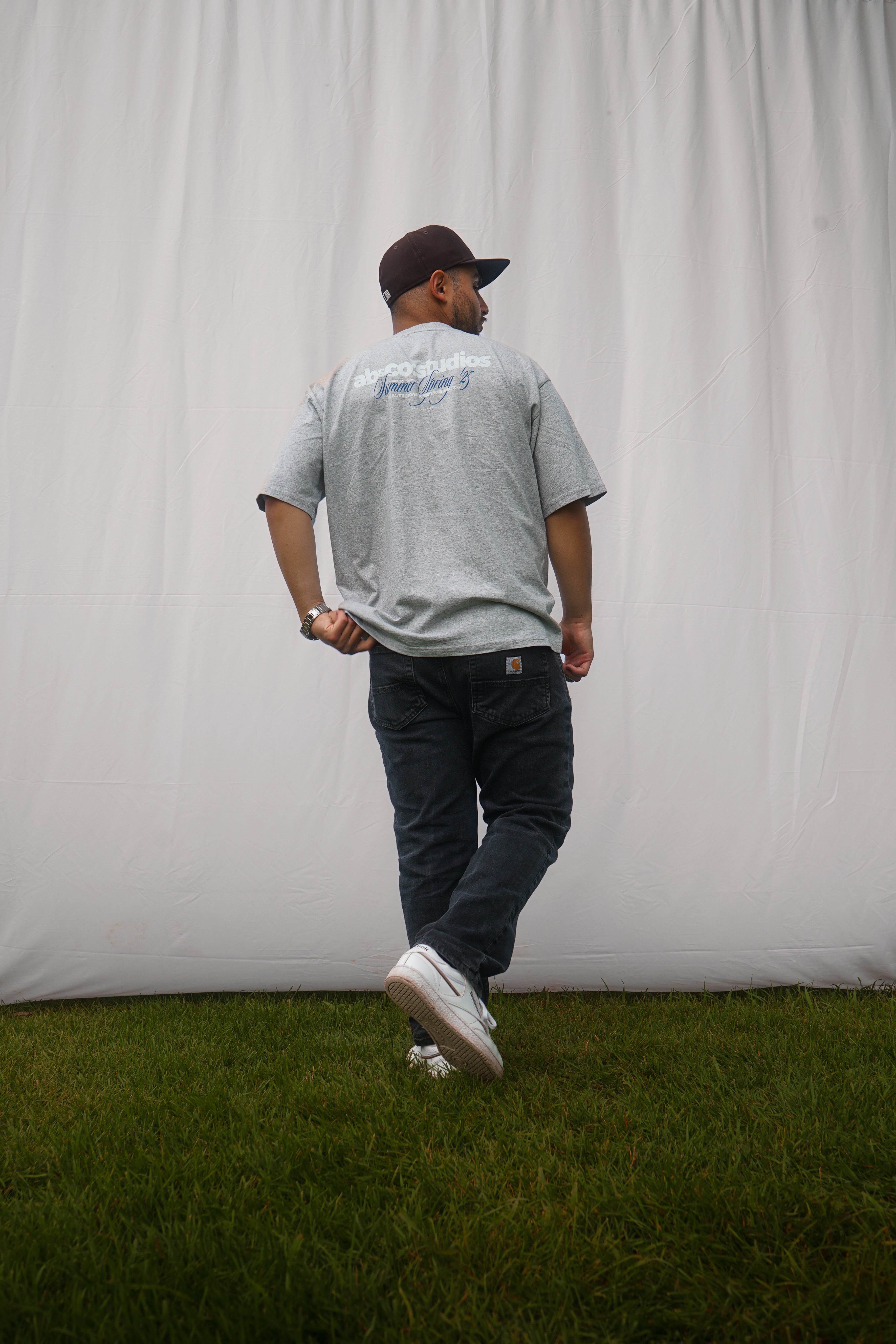 Heavyweight oversized boxy t-shirt in Ash Grey with dropped shoulders and wide collar, perfect for streetwear and everyday wear.